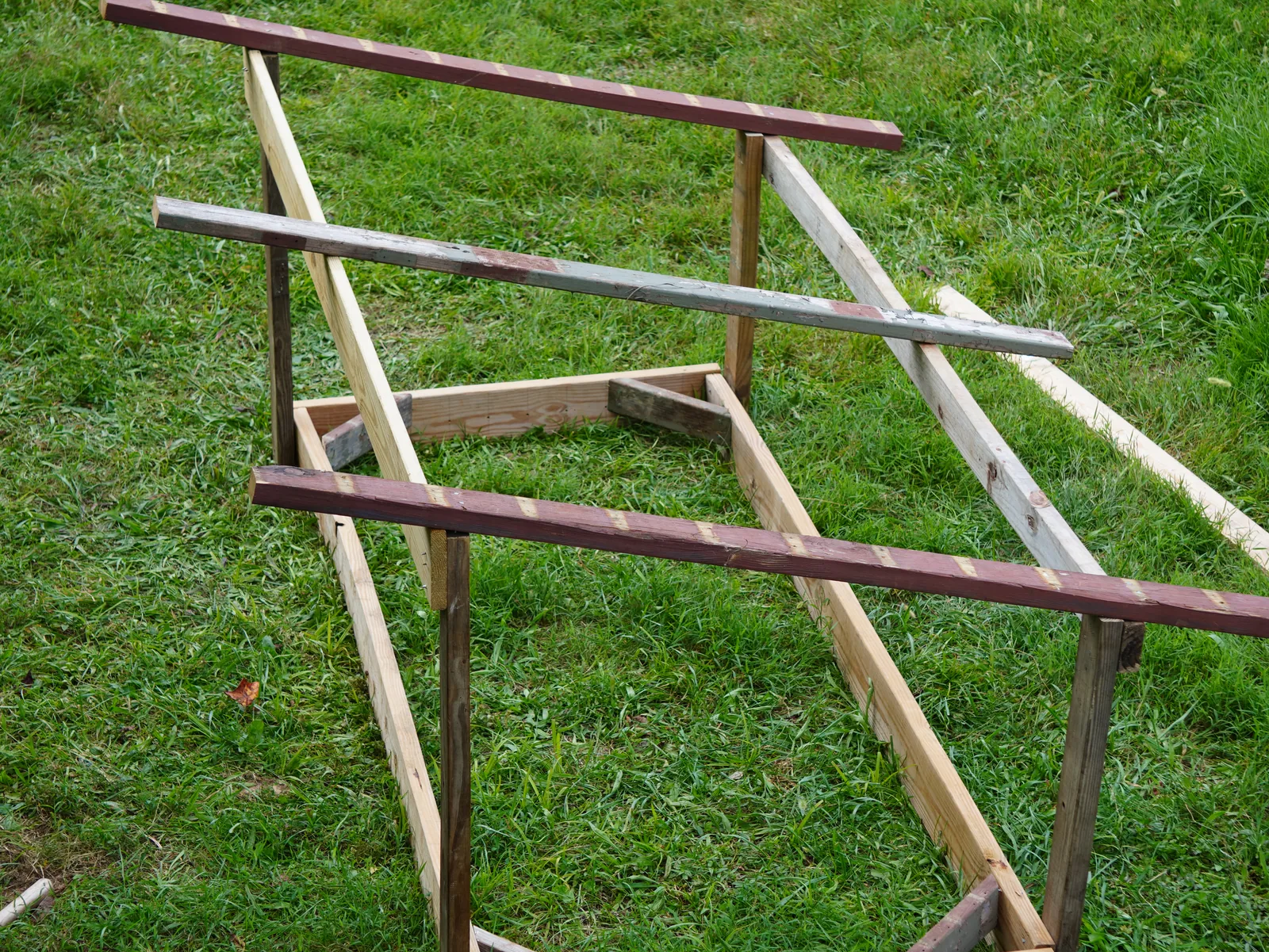 Finishing the shelter frame and roof